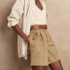 Banana Republic | Vegan Faux Suede Shorts in Camel/Tan w. 5"‎ inseam Size 8